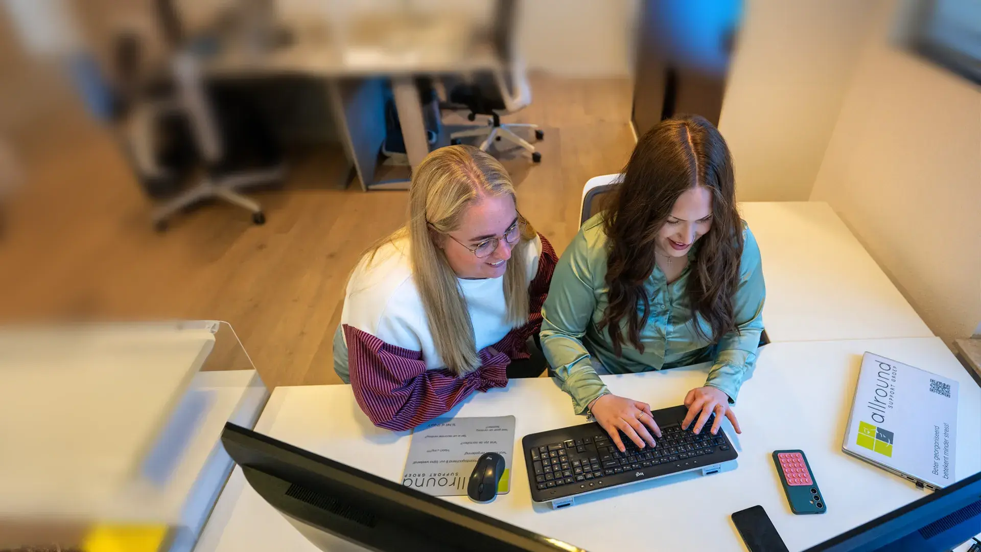 Banner virtual assistant allround support