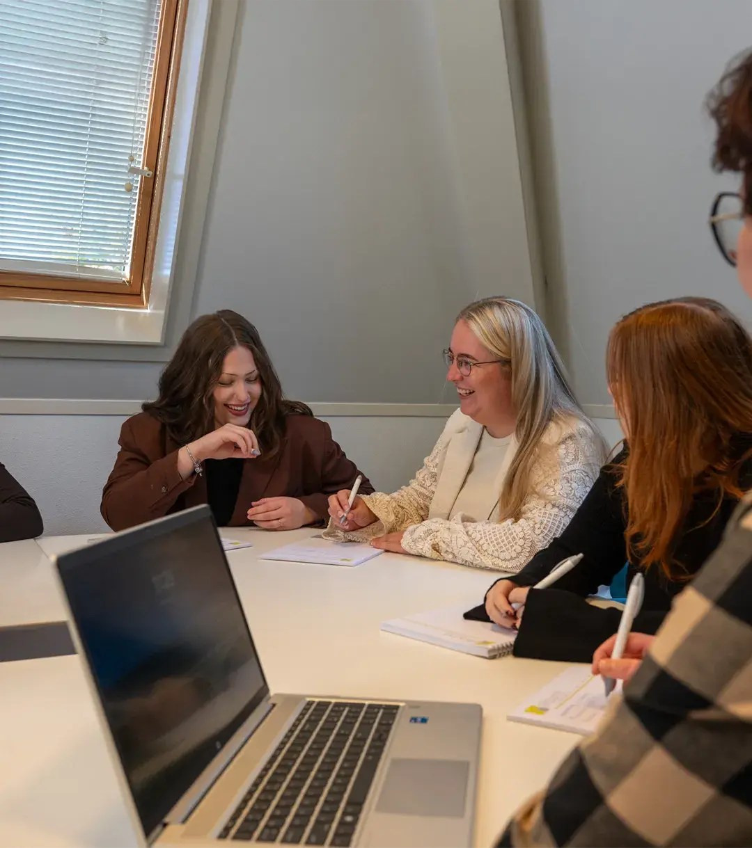 Wanneer een notuleerservice allround support